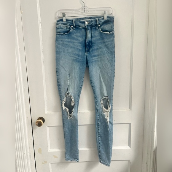 Good American Good Legs Distressed
Size 6/28 $179 - Picture 1 of 4